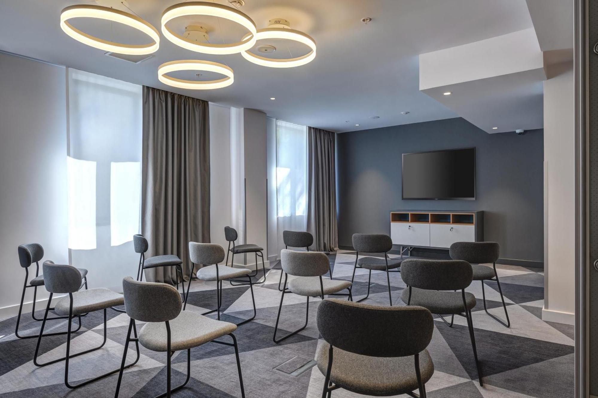 Holiday Inn Express - Astana - Turan By Ihg エクステリア 写真