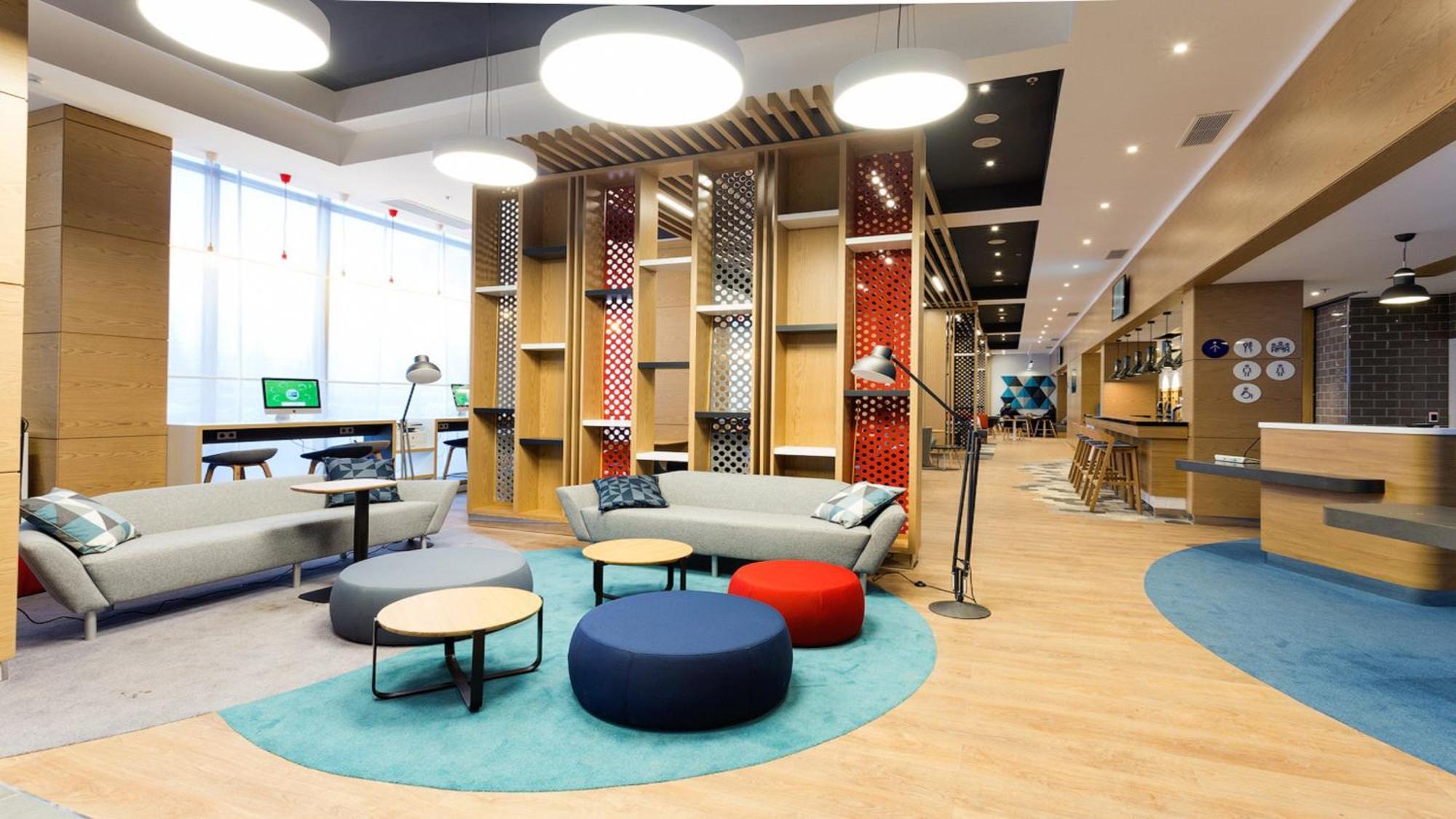 Holiday Inn Express - Astana - Turan By Ihg エクステリア 写真