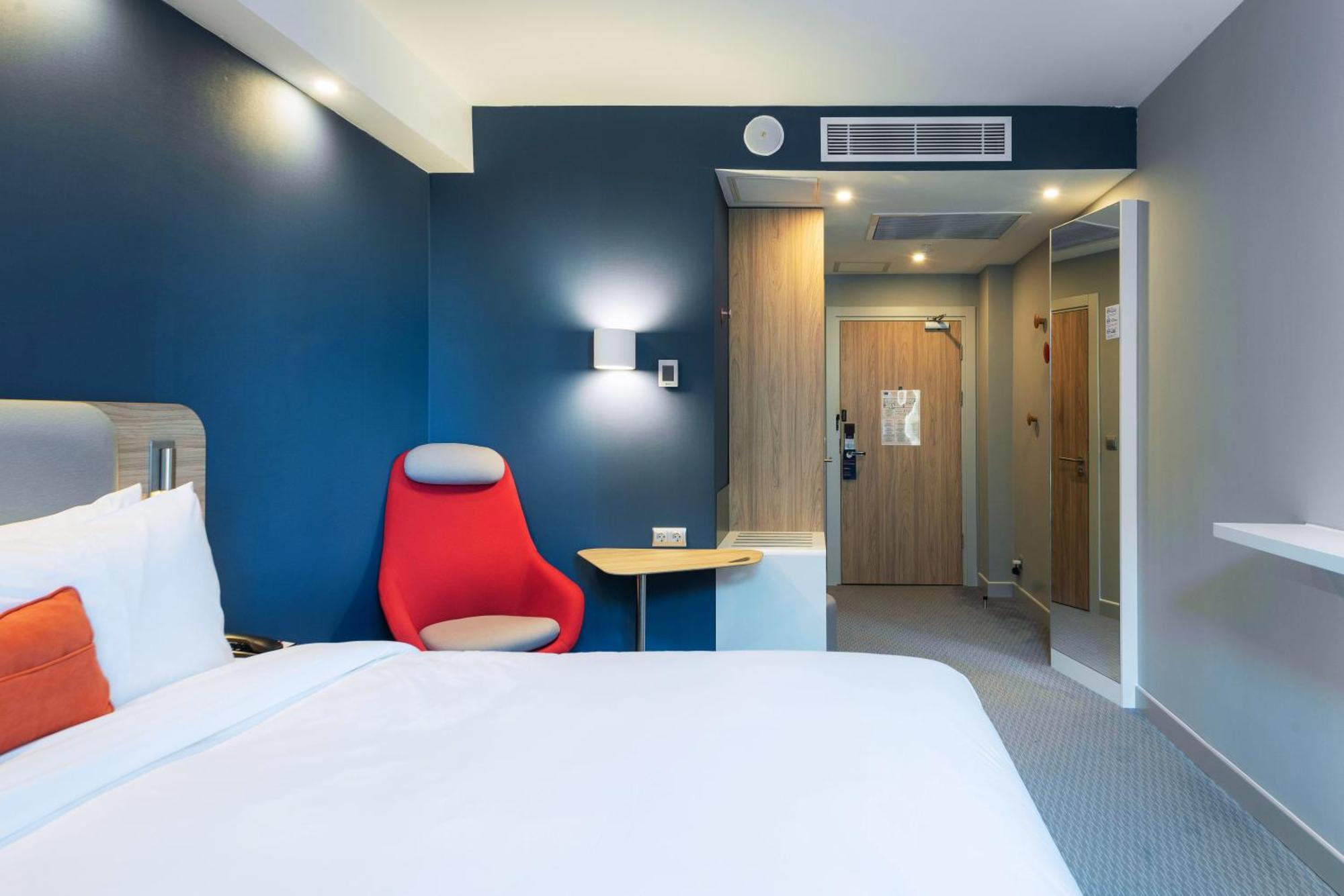 Holiday Inn Express - Astana - Turan By Ihg エクステリア 写真
