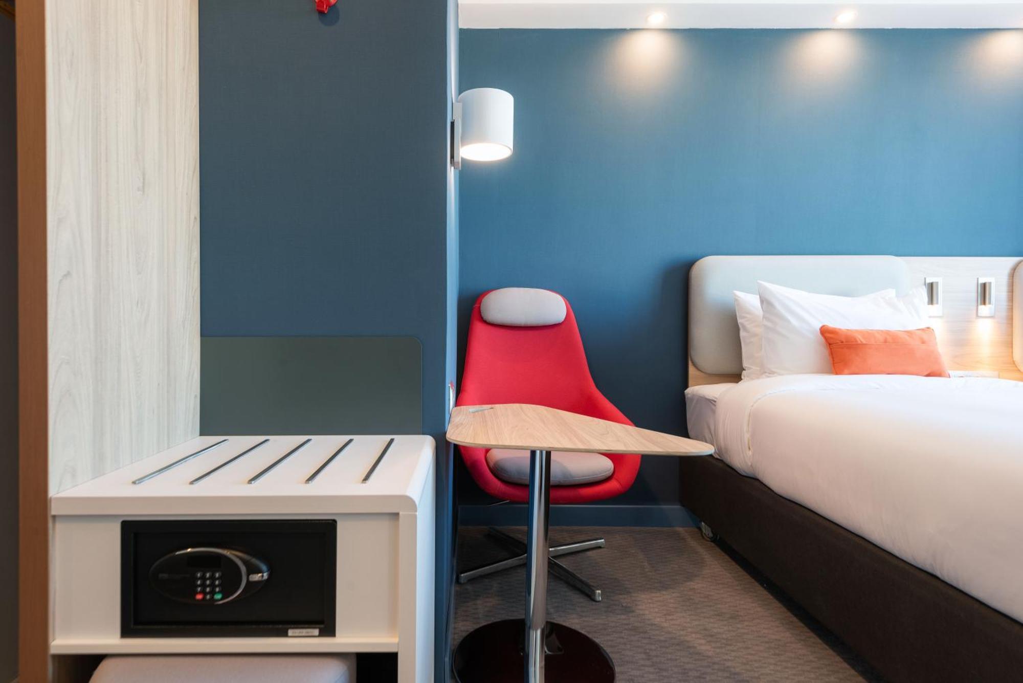 Holiday Inn Express - Astana - Turan By Ihg エクステリア 写真